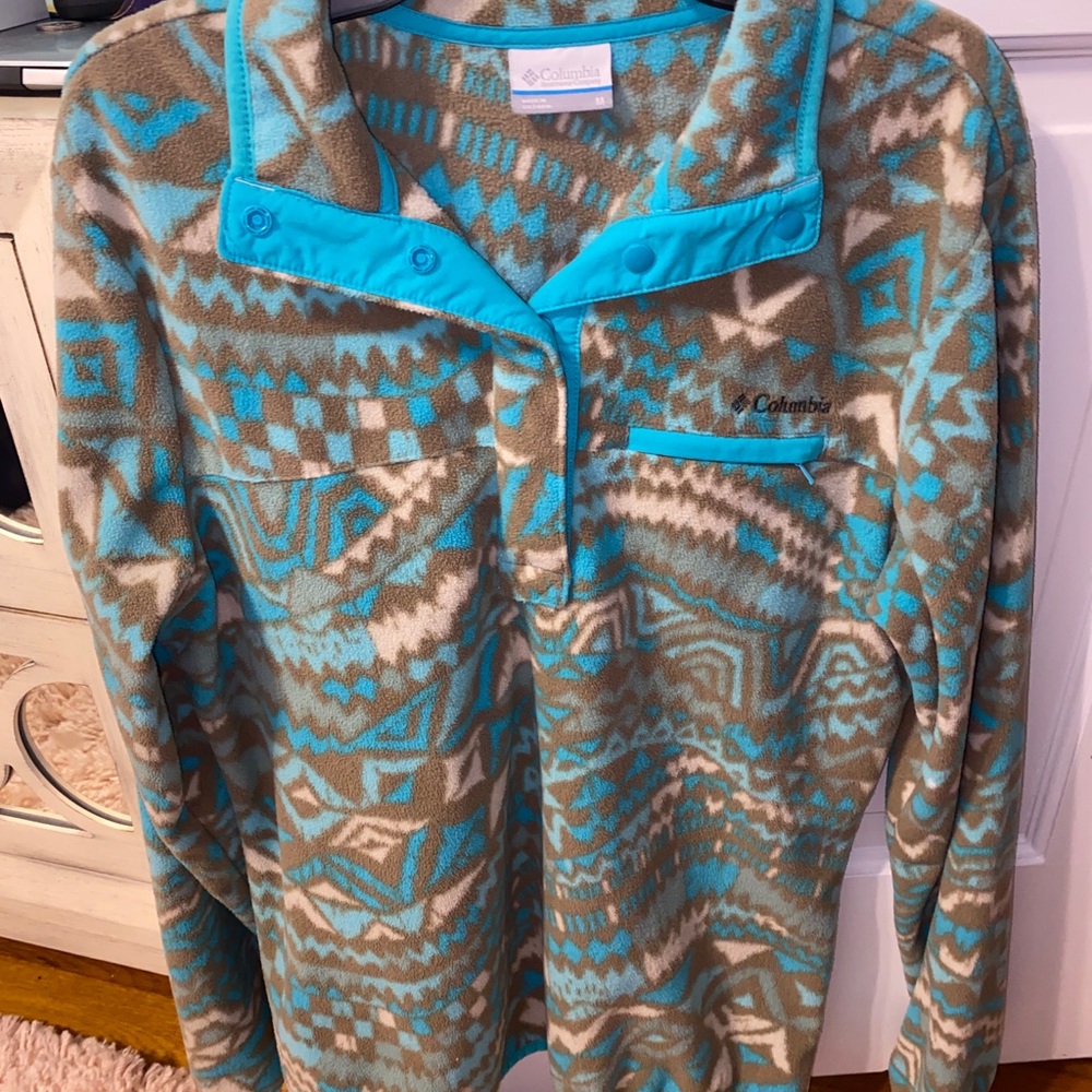Columbia pullover